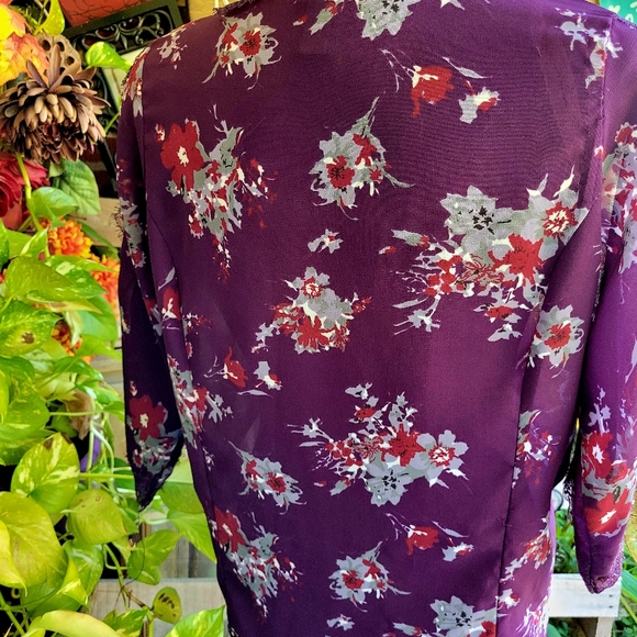 Vanity Sheer Cardigan - Picture 4 of 7